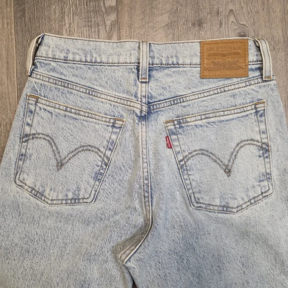 Levi's Wedgie Straight Generation Next Ankle Jeans Size 26